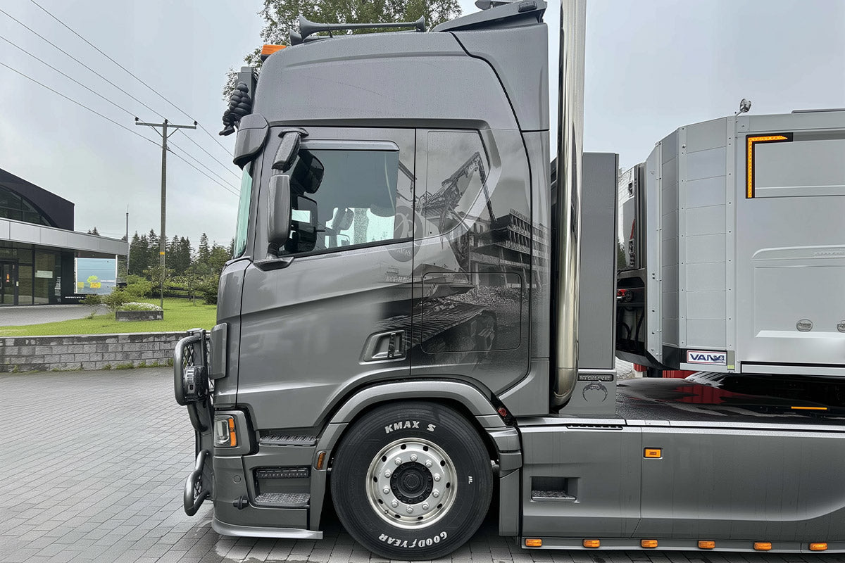 Øst-Riv Scani R 6x4 + 4 axle MCOS