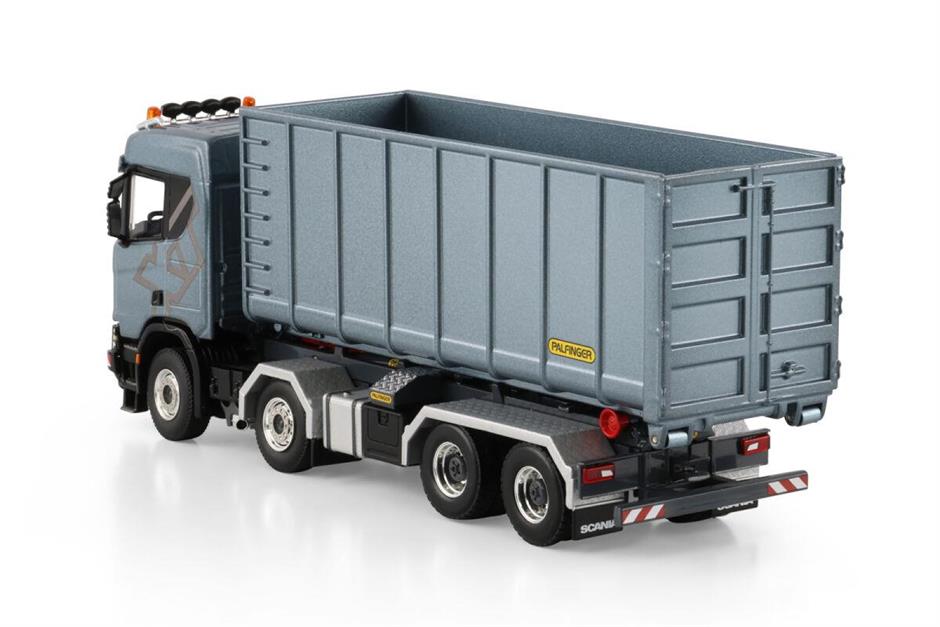 WSI Scania NG R 8x4/4 Krokløft og 40 kbm container åpen