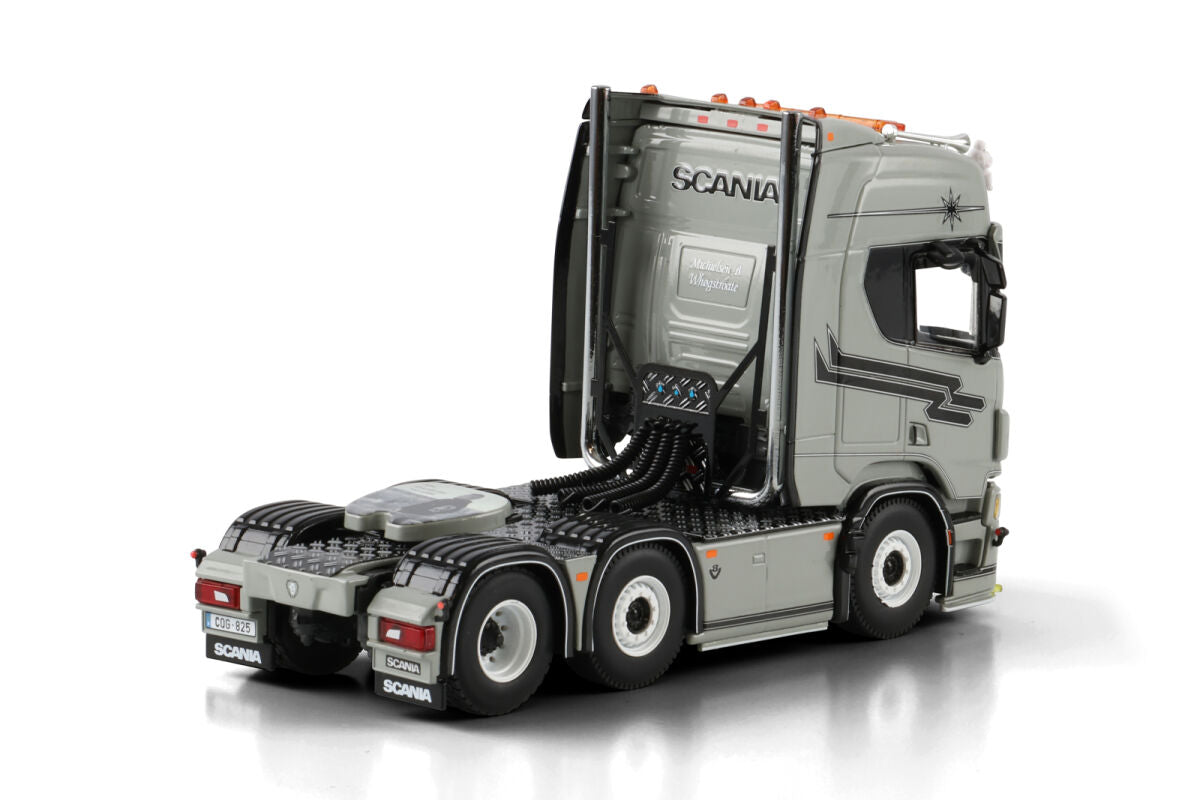 Michielsen M; SCANIA R HIGHLINE CR20H 6X2 TWIN STEER