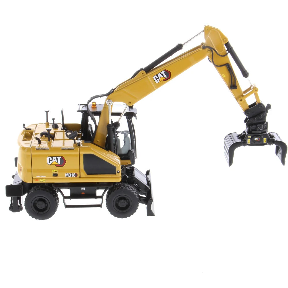1:50 Cat M318 Wheeled Excavator