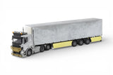 Scania NGR Lowcab 6x2 met 3-assige koeltrailer