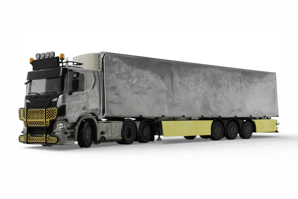Scania NGR Lowcab 6x2 met 3-assige koeltrailer