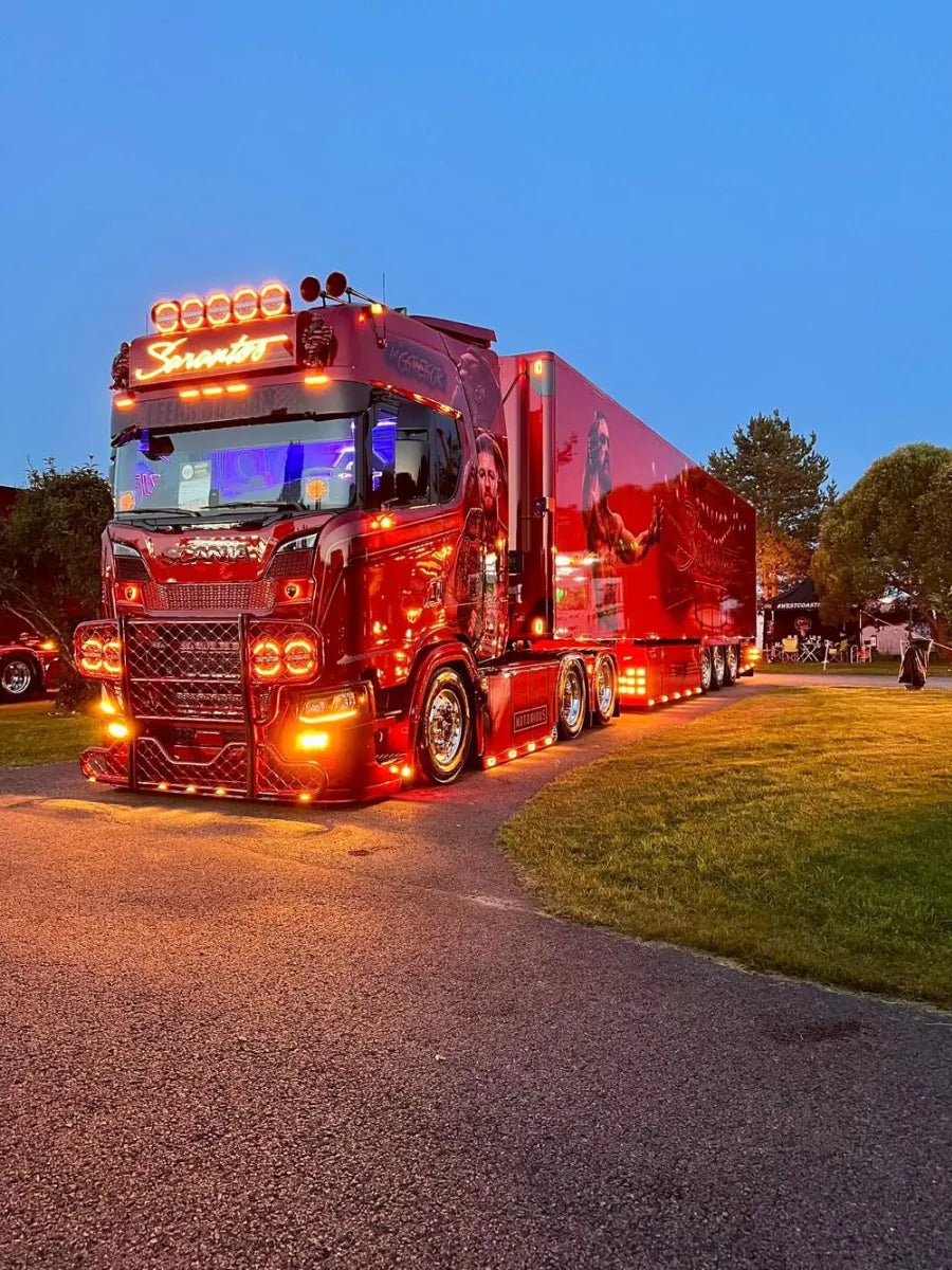 Sarantos Scania