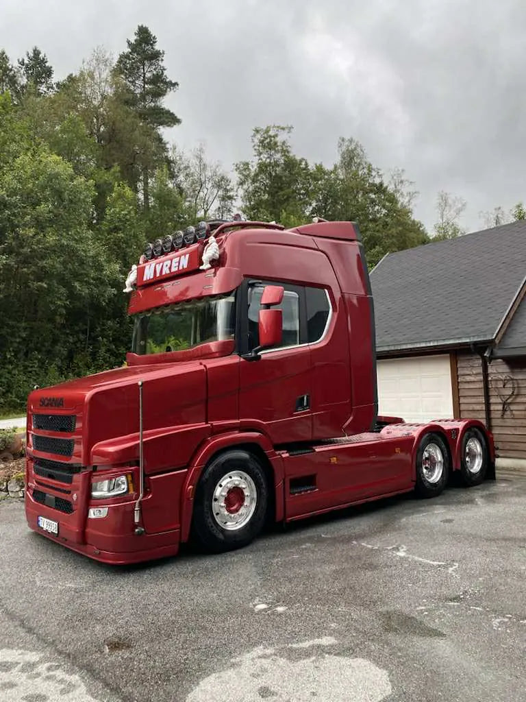 Myren Tuft R Highline