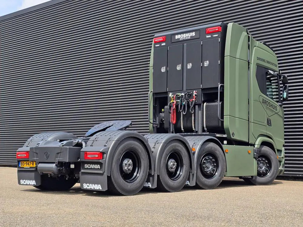 Scania NGS Highline 8x4 met 3-bed-5 Broshuis