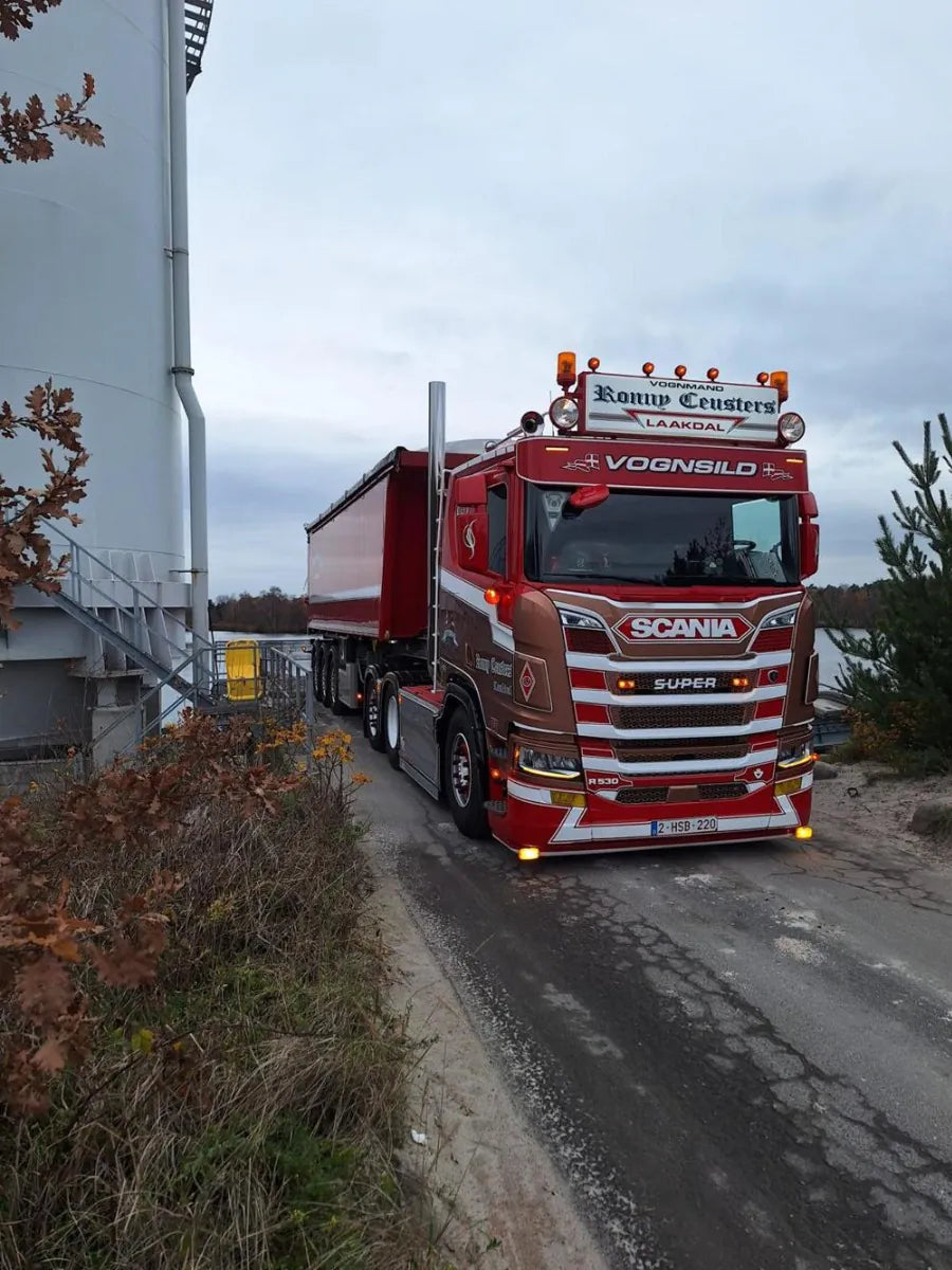 Ronny Ceusters Scania NGR Lowroof 6x2