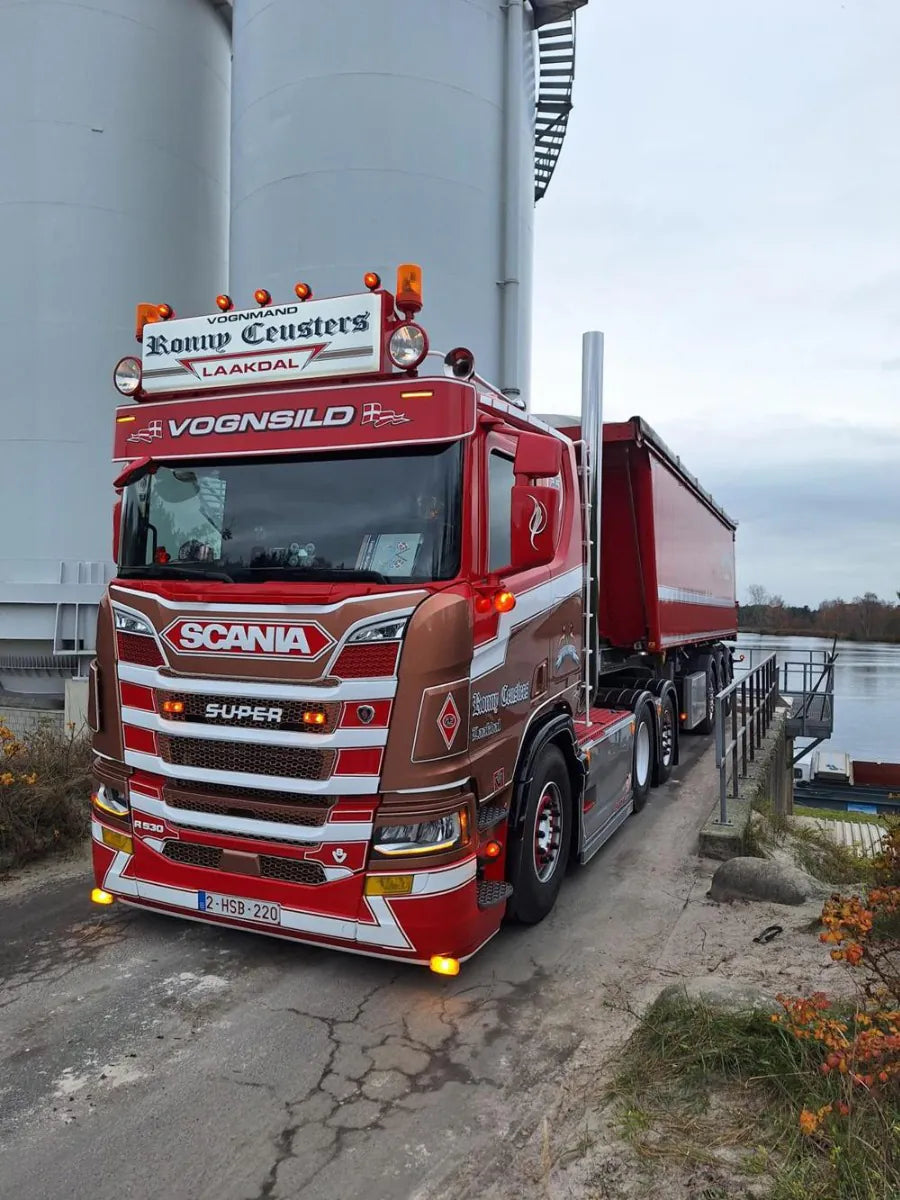 Ronny Ceusters Scania NGR Lowroof 6x2