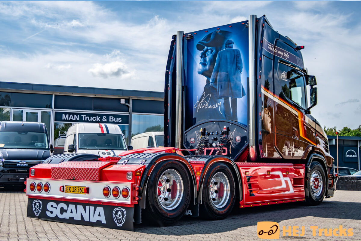 Allan & Jesper; VLASTUIN S TORPEDO HIGHLINE FACELIFT 6X2