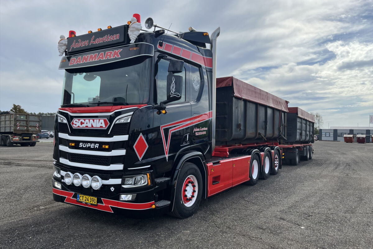 Anders Lauritzen; SCANIA R NORMAL CR20N