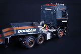 IMC Scania XT Middel Roof 6x4 m/Nooteboom MCOS 3 axle Doosan