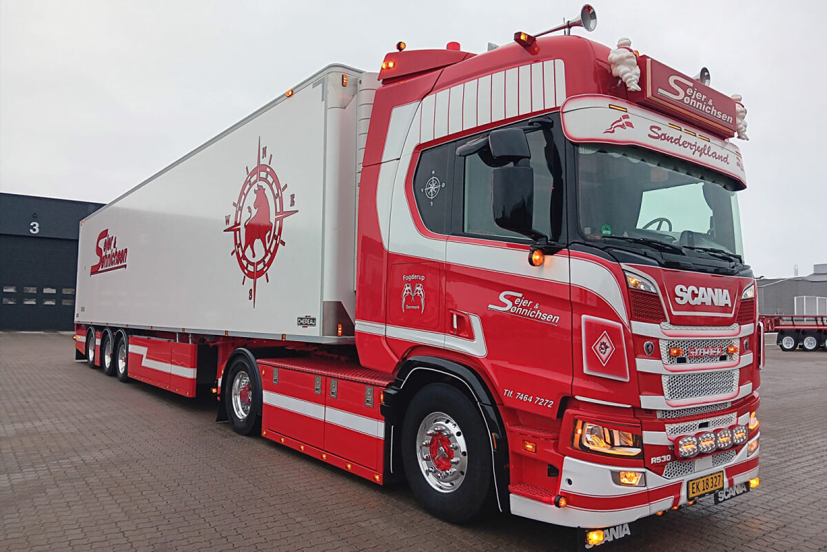 Sejer & Sonnichsen; SCANIA R HIGHLINE CR20H 4X2 REEFER TRAILER - 3 AXLE