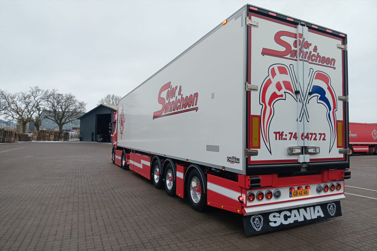 Sejer & Sonnichsen; SCANIA R HIGHLINE CR20H 4X2 REEFER TRAILER - 3 AXLE