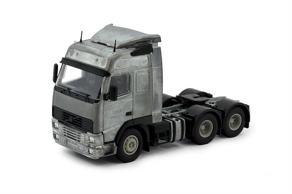 Tekno KIT Volvo L FH01 6x4 Gl.trotter (TP)