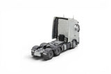 Building kit / Volvo FH05 Aero Globetrotter 6x4 tractor