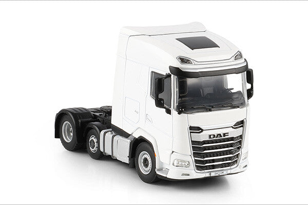 White Line; DAF XG MY25 6X2 MIDLIFT AXLE